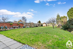 Photo 16- click for photo gallery